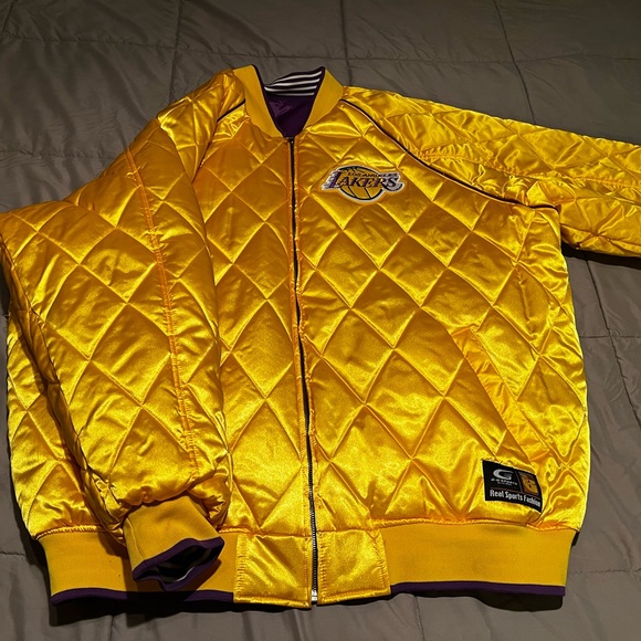 Vintage reversible, Lakers jacket - Picture 7 of 9